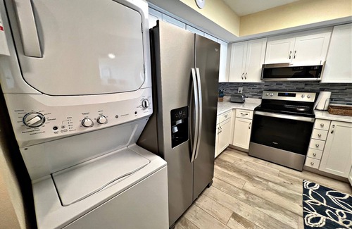 Orange Beach Condo | The fish are biting!🎣🌞 There is something for everyone!