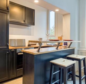 Quartier Pasteur Apartment | The Flaubert accommodation with parking in the heart of the city center