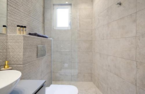 Kallithea Apartment | The Flirty Athens apartment