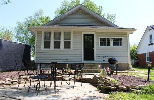 Lexington House | The Flower Pot