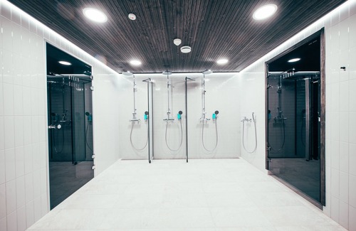 Keskinen District Hotel | The Folks Hotel Konepaja