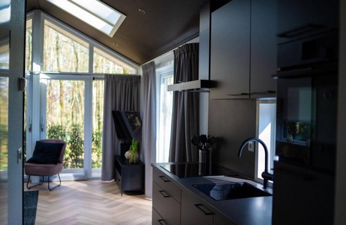 Municipality of Rhenen House | The Forest Cottage is located in the middle of the woods!