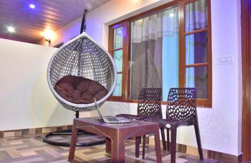 Kumarhatti Apartment | The Forever Retreat !