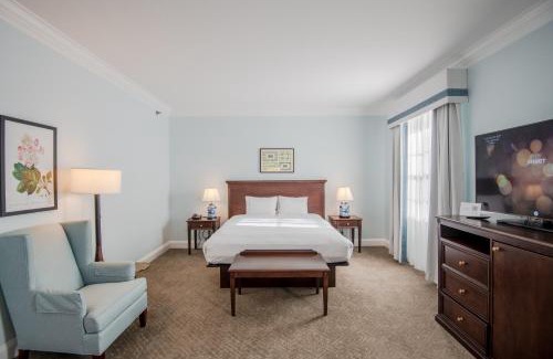 Norfolk - Virginia Beach Hotel | The Founders Inn & Spa Tapestry Collection By Hilton
