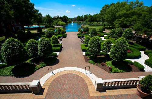 Norfolk - Virginia Beach Hotel | The Founders Inn & Spa Tapestry Collection By Hilton
