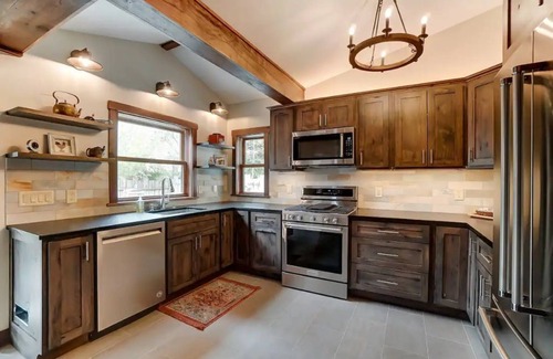 Clintonville Cabin | The Frog Cabin