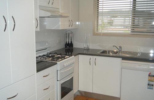 West Gosford Hotel | The Galaxy Motel