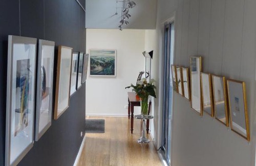 McCrae Villa | The Gallery Accommodation McCrae