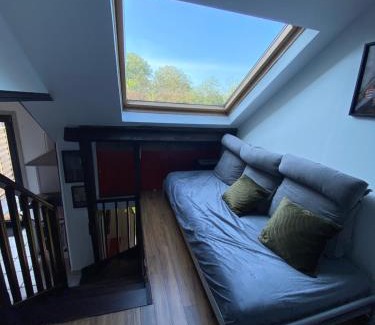 Villemareuil Apartment | The Gallery - Cozy Apartment