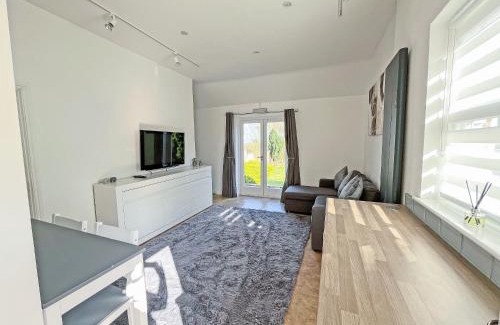 Spilsby House | The Gallery