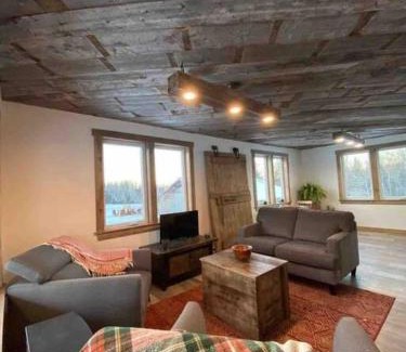 Stoney Creek House | The Galloway House