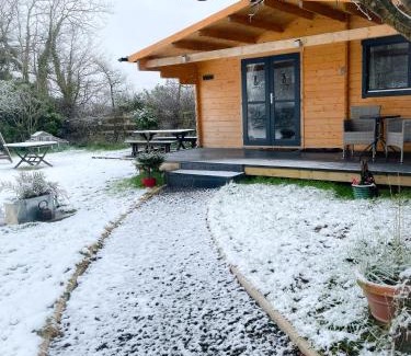Pembroke Ski Chalet | The Gallows