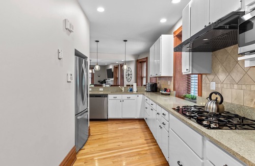 Soulard House | The Game Room Getaway | JZ Vacation Rentals
