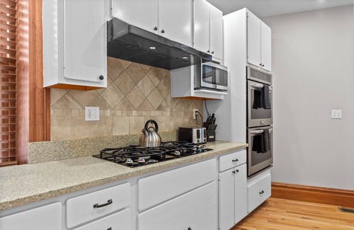 Soulard House | The Game Room Getaway | JZ Vacation Rentals