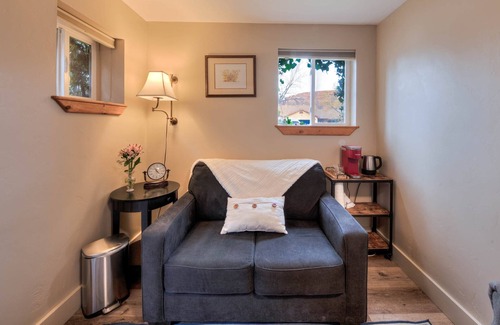 Moab House | The Garden Cottage (Cali Cochitta)