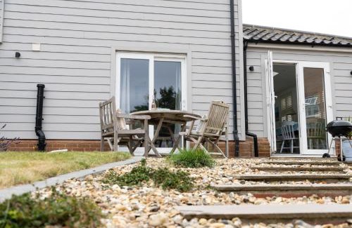 Aldeburgh House | The Garden Flat