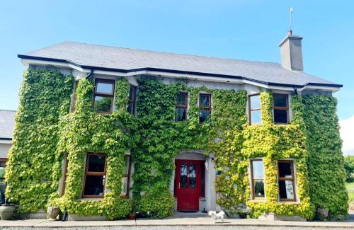 Islandeady Bed & Breakfast | The Garden Gates Guest Accommodation