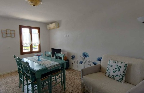 Semonzo Apartment | The Garden holiday apartment: surrounded by greenery, close to flying places