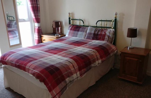 Enniskillen House | The Garden House Cottage
