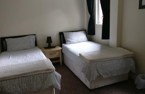 Enniskillen House | The Garden House Cottage