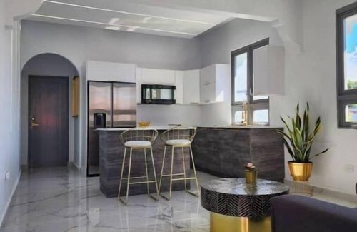 Miramar Apartment | The Garden Miramar 1 The best location ever