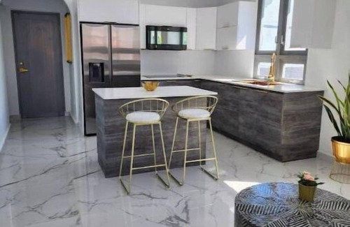 Miramar Apartment | The Garden Miramar 1 The best location ever