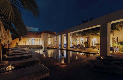Tassoultante Villa | The Garden of Siredrah, an Oasis with Pool and Hammam