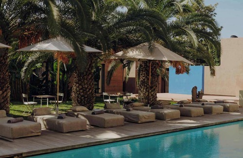 Tassoultante Villa | The Garden of Siredrah, an Oasis with Pool and Hammam