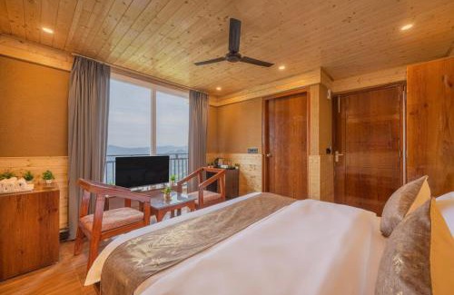 Fagu Hotel | The Garden Retreat I Open Air Multi Cuisine Restaurant l Stargaze Café l Balaju Banquet Hall l Sky Night Bonfire l Free Wi-Fi Connectivity l Charvi Retreat by Exotic Stays