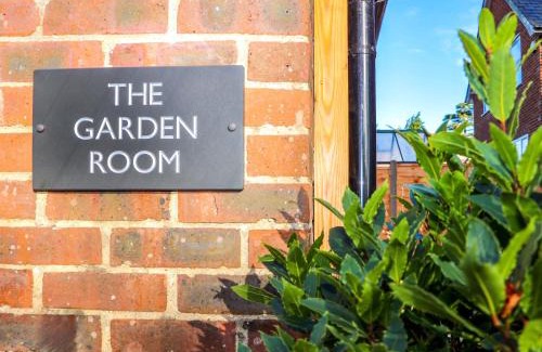 Chichester House | The Garden Room