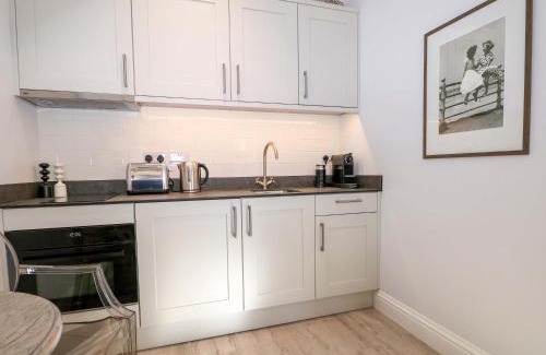 Chichester House | The Garden Room