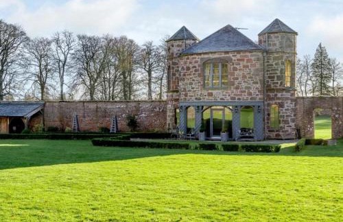 Laurencekirk House | The Garden Rooms