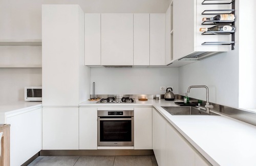 Porta Garibaldi Apartment | The Garibaldi Residence