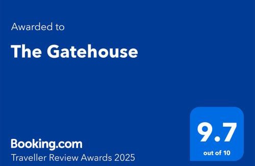 Trafalgar East House | The Gatehouse