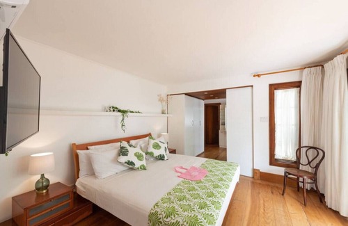 Porters Apartment | The Gatehouse by The Villa Life