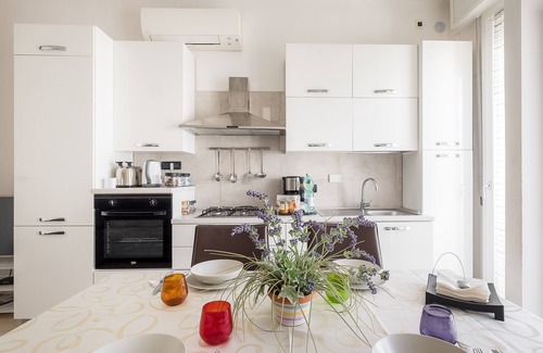 Historic Center Apartment | THE GATEWAY- Apartment in the Historical City Center of Bologna