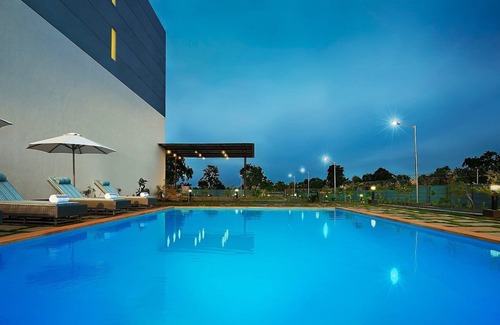 Gondia Hotel | The Gateway Hotel Balaghat Road Gondia