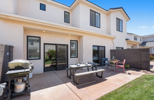 Washington Fields House | The Gathering Place | BBQ Grill | Resort Amenities | Family Friendly near St George