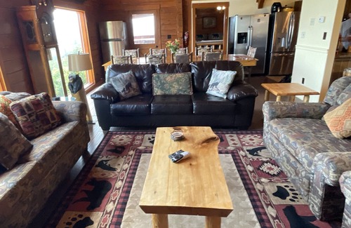 Gatlinburg Cabin | The Gatlinburg Lodge