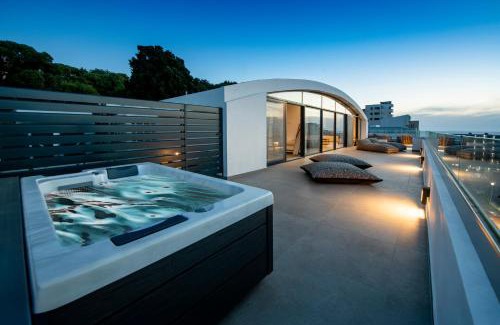 Rhodes Apartment | The Gem Loft City Apartment