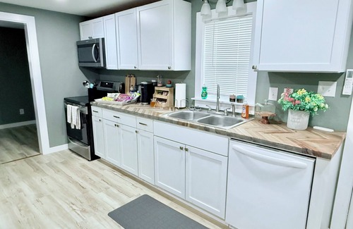 Sulphur House | The Genesis House