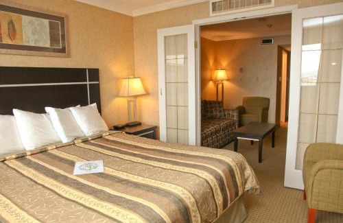 Dawson Creek Hotel | The George Dawson Inn & Conference Centre