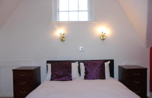 Bishop's Stortford Hotel | The George Hotel Stansted Airport