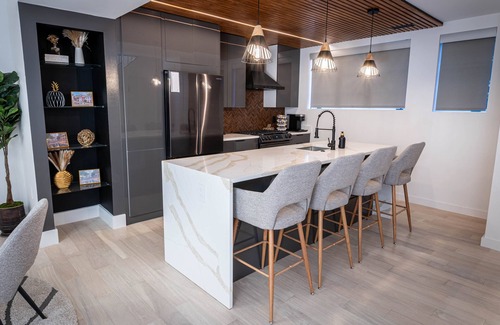 Georgetown House | The Georgetown House