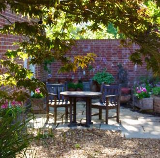 New Forest District House | The Georgian Coach House:New Forest with hot tub
