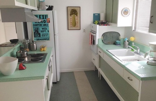 Desert Hot Springs Apartment | The Getaway 2BR #6: Pool, Mountain View, Kids/Pets welcome