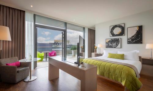 North Wall Hotel | The Gibson Hotel