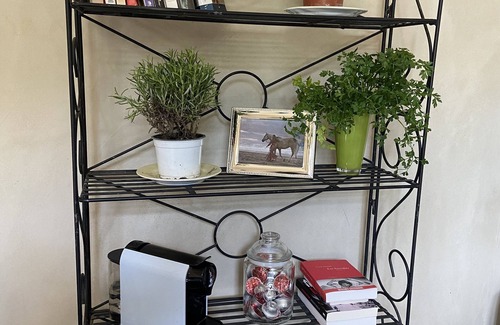Lussan Apartment | The « GID Nest » Apartment Cosy Dans un Château du sud de la France