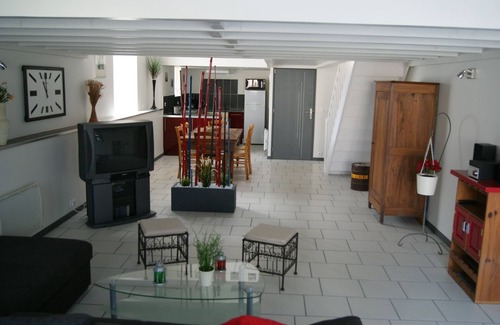 Saint-Andre-Goule-d'Oie Cottage | The Gîte du Coudray is a family cottage with character.