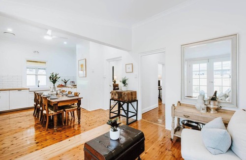Central Mudgee House | The Gladstone An Expansive Outdoor Oasis in Town